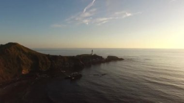 Yaquina Körfezi Deniz fenerinin Newport, Oregon 'daki hava manzarası.