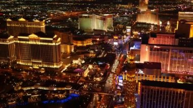 Las Vegas, Nevada, ABD - 26 Kasım 2014: Las Vegas Strip 'in gece hava görüntüsü