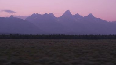 Grand Teton Ulusal Parkı 'nda güzel bir gün batımı