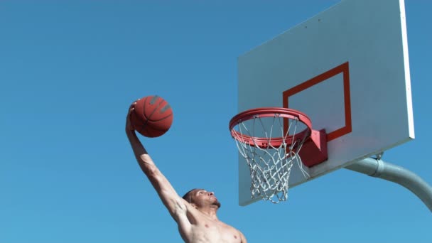 Basketbol Topunun Süper Yavaş Çekimi Smaç Fantom Flex — Stok video