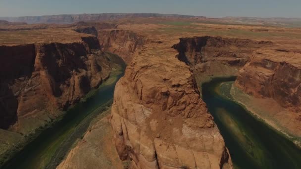 大峡谷马蹄弯和美国亚利桑那州科罗拉多河的空中景观 — 图库视频影像