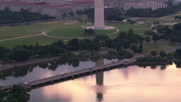 Waszyngton Około 2017 Widok Lotu Ptaka Pomnik Waszyngtona Odbijający Się — Wideo stockowe