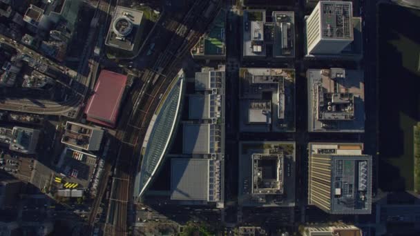 日本約2018年 東京のダウンタウンの建物の空中ビュー レッドカメラでヘリコプターから撃たれた — ストック動画