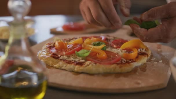 Chef Adds Toppings Pizza — Stock Video