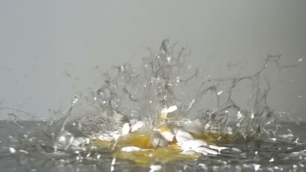 Eieren Spatten Super Slow Motion Opgenomen Met Phantom Camera Met — Stockvideo