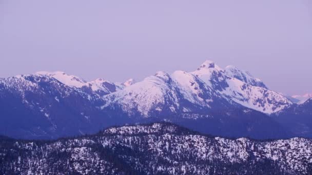 Colombie Britannique Canada Circa 2018 Vue Aérienne Chaîne Montagnes Enneigées — Video