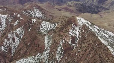 Las Vegas, Nevada dışındaki kayalık çöl manzarası