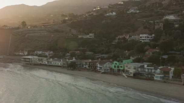 Malibu Kalifornia 2017 Légi Felvétel Malibu Strandjáról Naplementekor Cineflexszel Red — Stock videók
