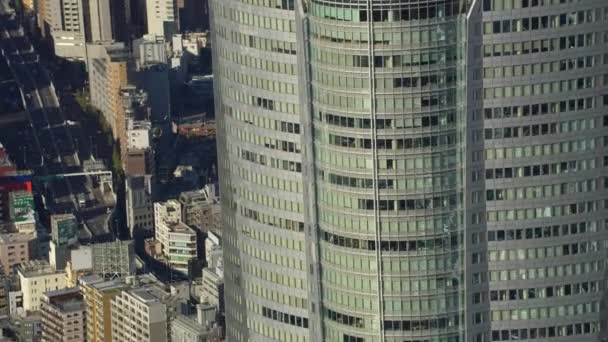 Токіо Японія Близько 2018 Року Вигляд Зблизька Будівлі Роппонґі Хіллз — стокове відео