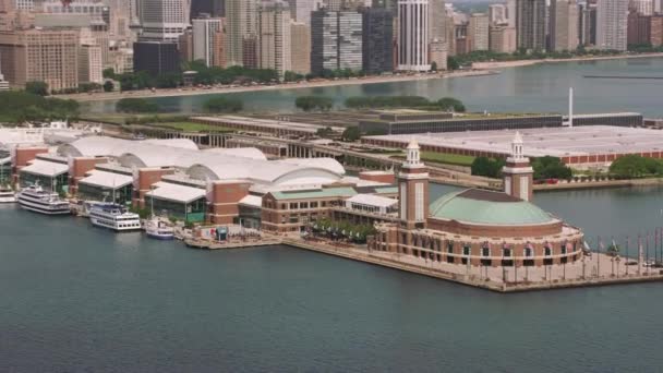 Чикаго Иллинойс 2017 Аэросъемка Военно Морского Пирса Центре Чикаго Съемка — стоковое видео