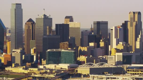 Даллас Техас Близько 2017 Zoom Out City Buildings — стокове відео