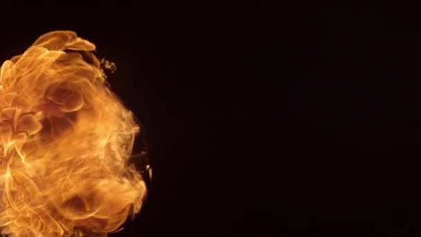 Ağır Çekimde Ateş Topu — Stok video
