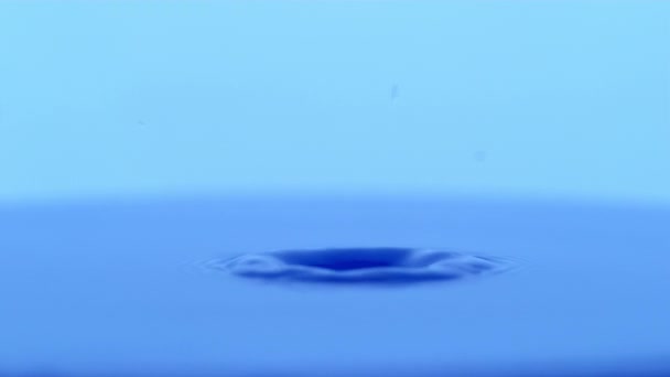 Waterdruppel Slow Motion — Stockvideo