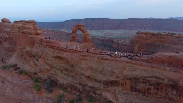 Luchtfoto Van Delicate Boog Bij Arches National Park Utah — Stockvideo