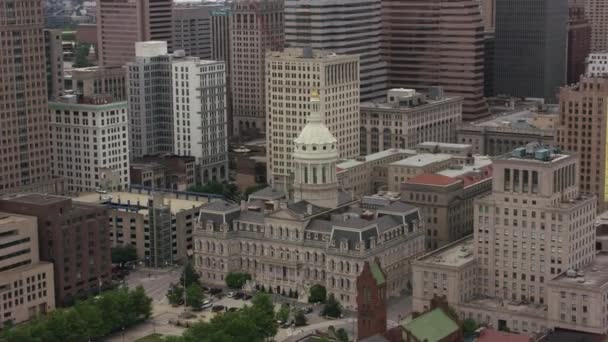 Baltimore Maryland Circa 2017 Aerial View Baltimore City Hall Shot — Stock Video