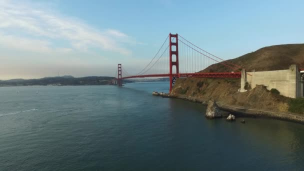 Golden Gate Bridge San Fransisco Califórnia Tiro Aéreo — Vídeo de Stock