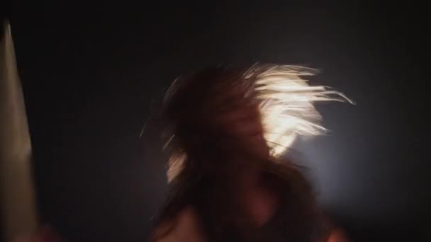 헤비메탈 밴드의 — 비디오