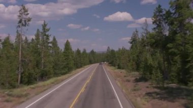 Otoyolda araba kullanmak, hareket görüntüleri. 