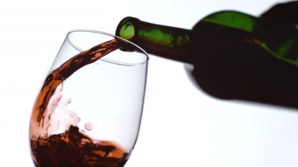 Versare Bicchiere Vino Rosso Rallentatore — Video Stock