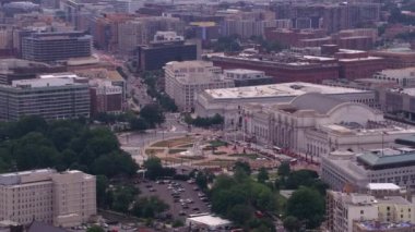 Washington, D.C. 2017 dolaylarında, Union İstasyonu 'nun havadan görünüşü. Cineflex ve RED Epic-W Helyum ile çekilmiştir..