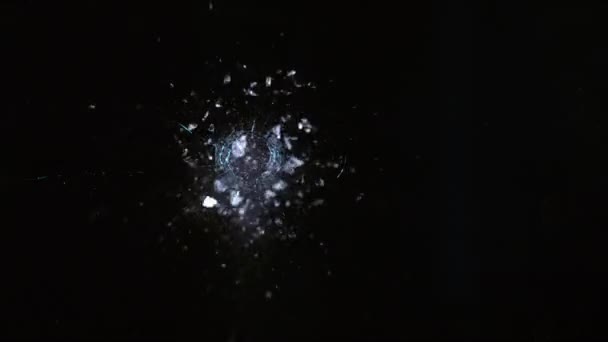 ファントムフレックス4Kカメラで撮影されたガラス越しの弾丸撮影のスローモーションショット — ストック動画