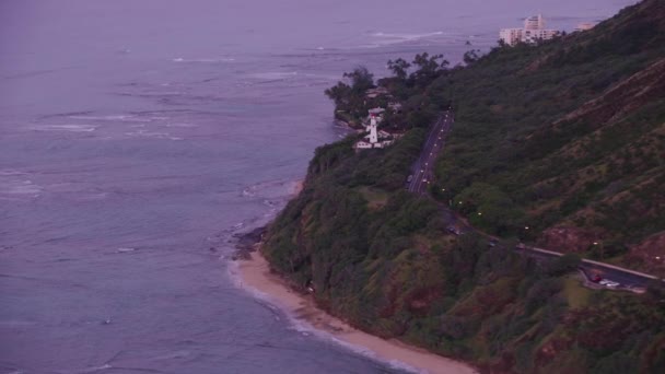 檀香山 瓦胡岛 夏威夷大约2018年 空中拍摄钻石头灯塔 用Cineflex和Red Epic Helium拍摄 — 图库视频影像