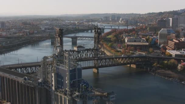 Portland Oregon Circa 2017 Aerial Shot Steel Bridge Shot Cineflex — Stock Video