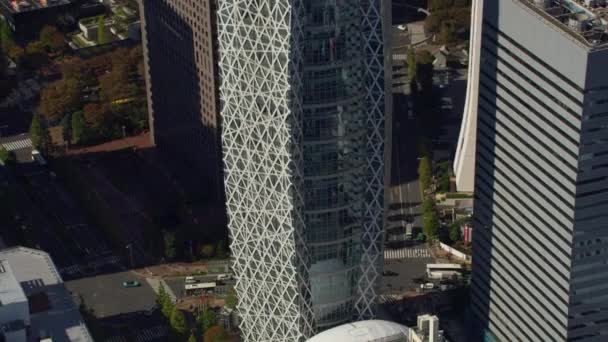 日本东京 2018年左右 东京新宿的模式Gakuen茧塔的空中景观 用红色摄像机从直升机上拍的 — 图库视频影像