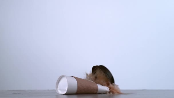 Slow Motion Shot Van Koffie Morsen Opgenomen Met Phantom Flex — Stockvideo