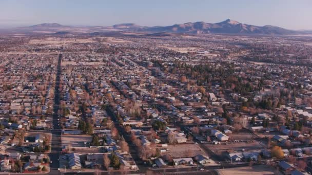 Oregon 2018 Dolaylarında Redmond Oregon Havadan Görünüşü Helikopterden Cineflex Gimbal — Stok video