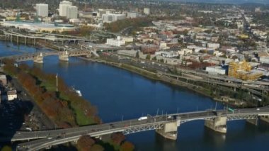 Portland Şehri, Oregon, ABD hava klibi: 4K Ultra HD