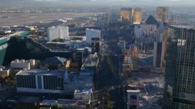 Las Vegas, Nevada, ABD - 26 Kasım 2014: Las Vegas Strip 'in havadan görünüşü