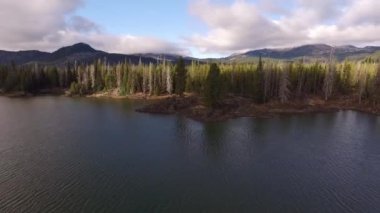 Sparks Lake, Oregon 'un havadan görüntüsü