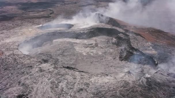 夏威夷大岛2018年左右 Lauea Volcano的空中景观 用Cineflex和Red Epic Helium拍摄 — 图库视频影像