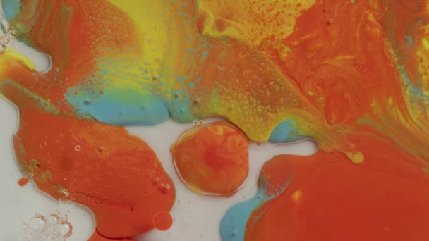 Resumen Cerca Textura Del Aceite Con Pintura Naranja Amarilla Azul — Vídeos de Stock