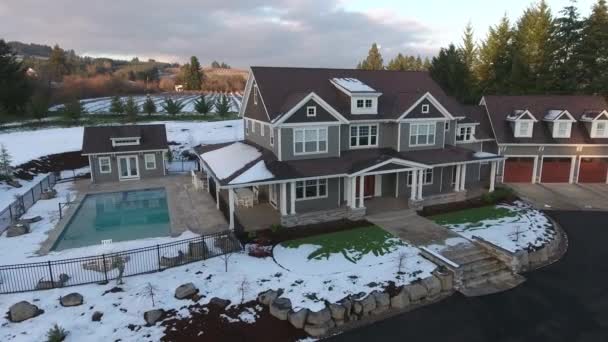 Luftaufnahme Des Landhauses Winter Mit Schnee — Stockvideo