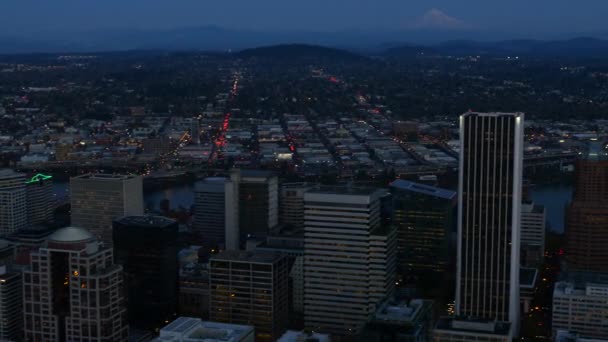 City Portland Oregon Usa Εναέρια Βίντεο Σούρουπο Ultra — Αρχείο Βίντεο