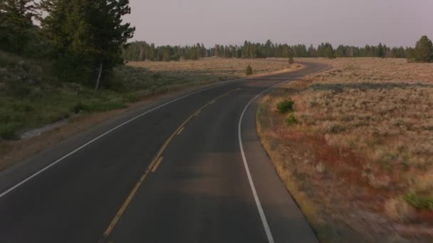 Körning Längs Vägen Grand Teton National Park — Stockvideo