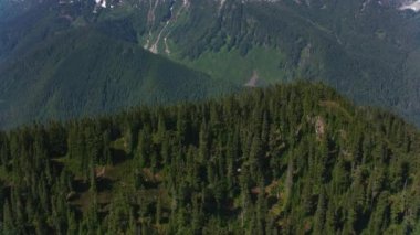 Buzul Tepesi, Washington 2019. Buzul Tepesi 'nin havadan görünüşü. Helikopterden Cineflex gimbal ve RED 8K kamerayla çekildi..