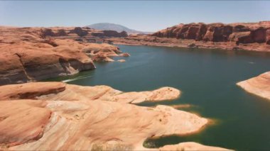 Powell Gölü, Utah 2019 dolaylarında. Powell Gölü 'nün havadan görünüşü.