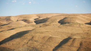 Oregon circa-2021: Columbia River Gorge 'un havadan görünüşü. Helicopter 'dan Cineflex ve RED 8K.