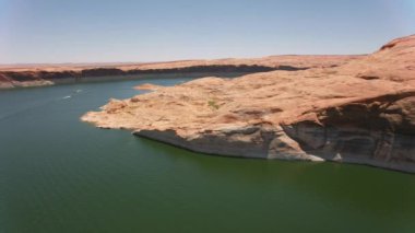 Powell Gölü, Utah 2019 dolaylarında. Powell Gölü 'nün havadan görünüşü. 