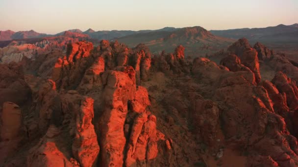 Luchtbeelden Van Een Prachtige Steeg Van Vuur Usa — Stockvideo