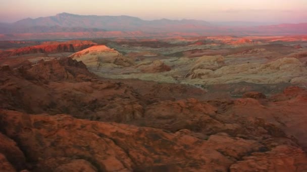 Luchtbeelden Van Een Prachtige Steeg Van Vuur Usa — Stockvideo