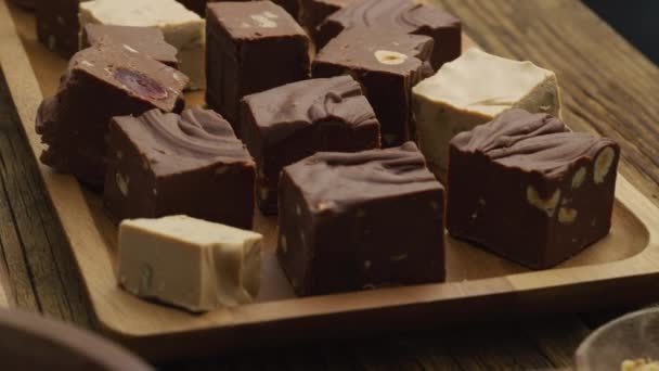 Primo Piano Filmati Gustose Caramelle Cioccolato — Video Stock