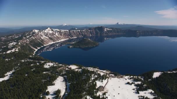 Βουνά Cascade Όρεγκον Γύρω Στο 2019 Αεροφωτογραφία Της Λίμνης Κρέιτερ — Αρχείο Βίντεο