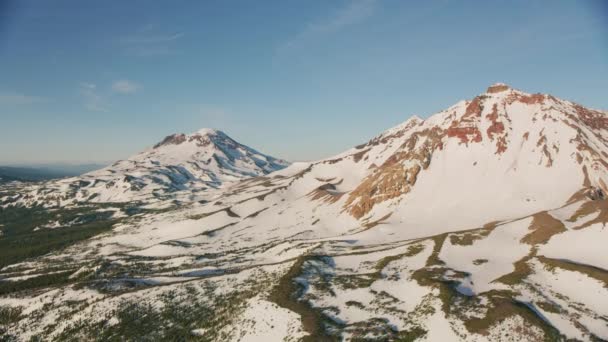 Cascade Mountains Oregon Circa 2019 Luchtfoto Van Het Zustergebergte Schot — Stockvideo