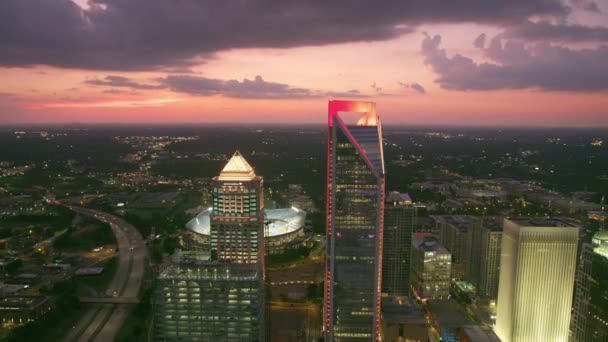 Charlotte North Carolina Circa 2019 Luchtfoto Van Charlotte Bij Zonsondergang — Stockvideo