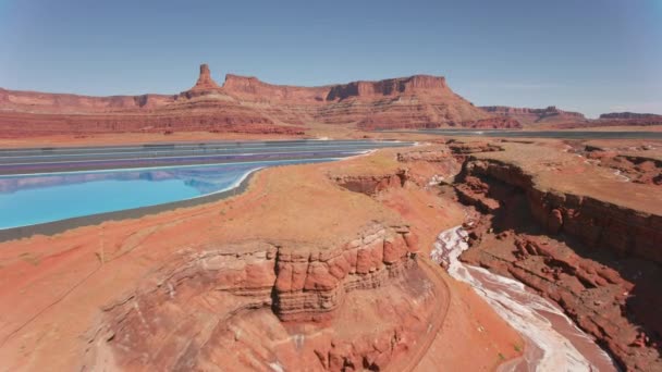 Utah Circa 2019 Aerial View Potash Evaporation Ponds Shot Helicopter — Stock Video