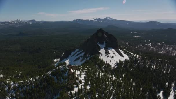 Cascade Mountains Όρεγκον Εναέρια Πλάνα Από Χιονισμένο Ορεινό Τοπίο — Αρχείο Βίντεο